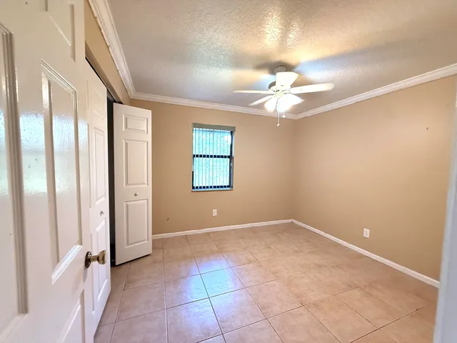 $2,500 | 16031 78th Road North, Loxahatchee, FL 33470