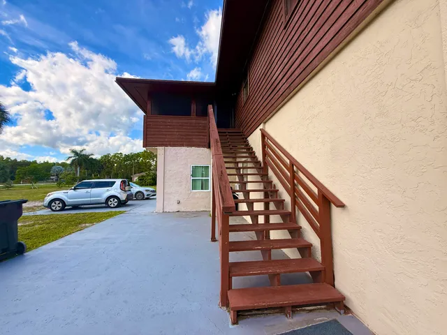 $2,500 | 16031 78th Road North, Loxahatchee, FL 33470