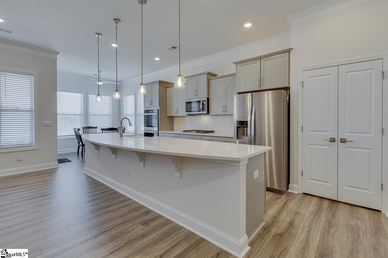 1726 Wabash Place Boiling Springs, SC 29316 - Photo 6 of 38