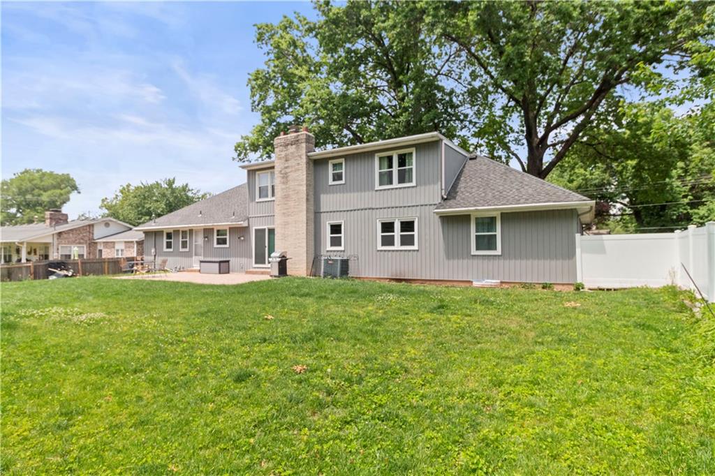 407 Northwest O'Brien Road Lee's Summit, MO 64063 - Photo 27 of 32