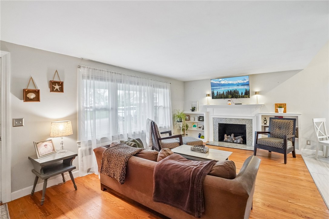 87 Evergreen Street Cumberland, RI 02864 - Photo 6 of 25