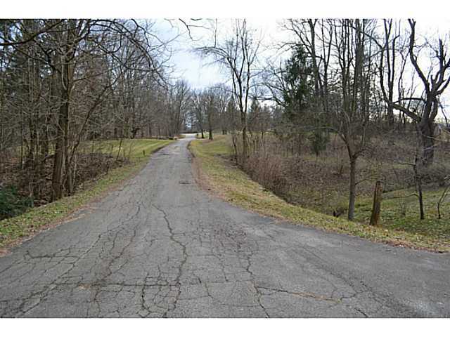 1544 Powell Road Powell, OH 43065 - Photo 3 of 25 Gallery Image 3