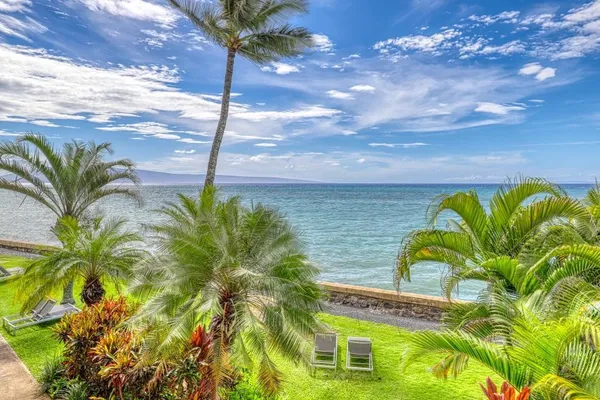 $735,000 | 4435 Lower Honoapiilani Road, Unit 204, Lahaina, HI 96761