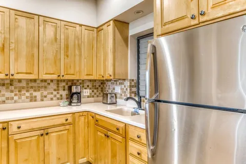 $735,000 | 4435 Lower Honoapiilani Road, Unit 204, Lahaina, HI 96761