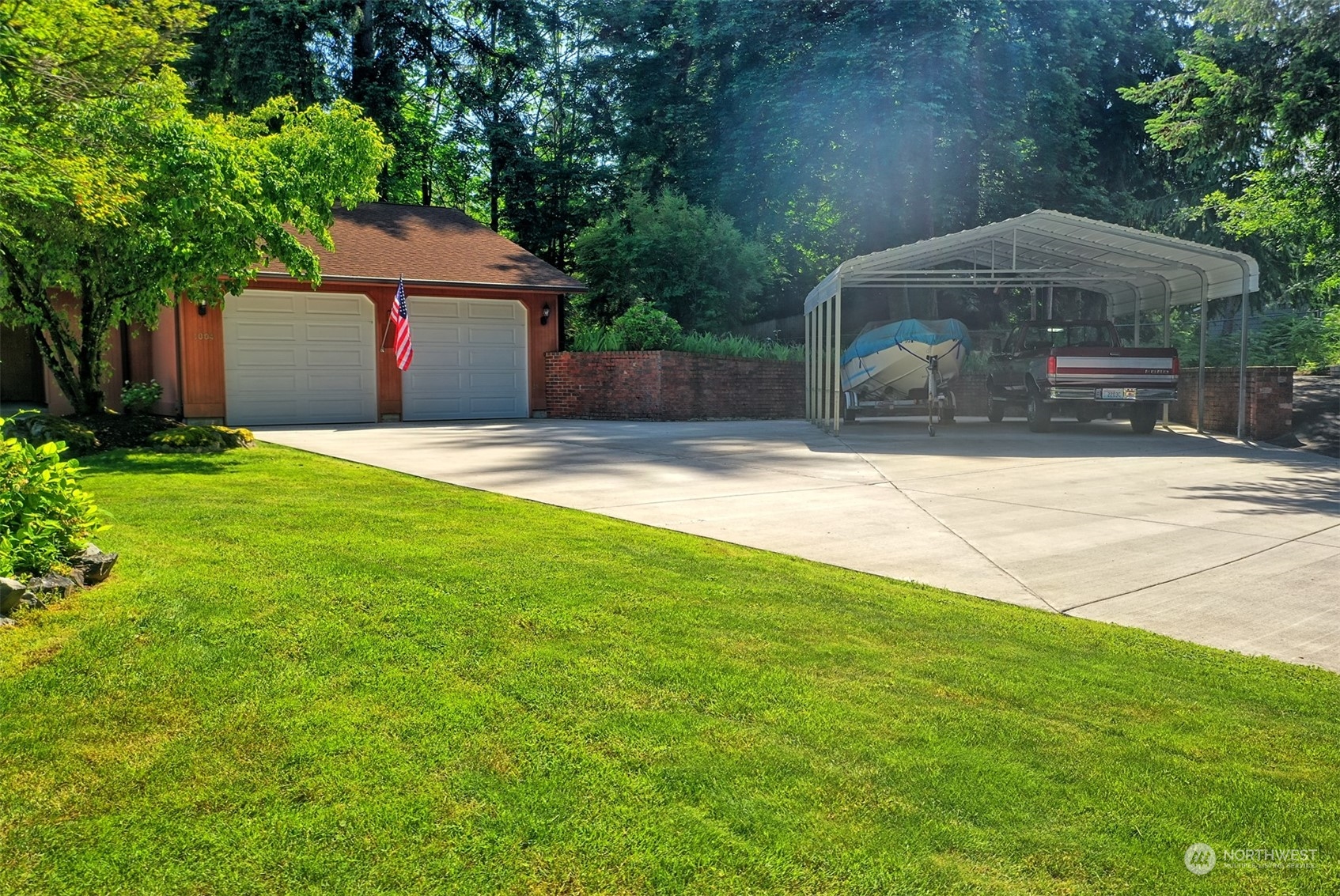 1004 218th Place Southeast Bothell, WA 98021 - Photo 20 of 30 a front view of a house with yard and trees