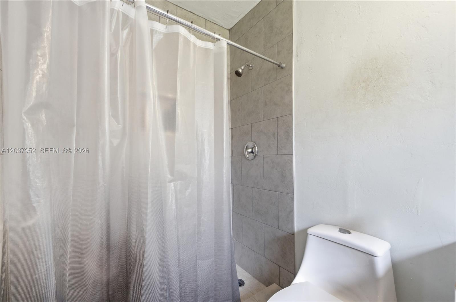 20525 Jacaranda Road Cutler Bay, FL 33189 - Photo 17 of 33
