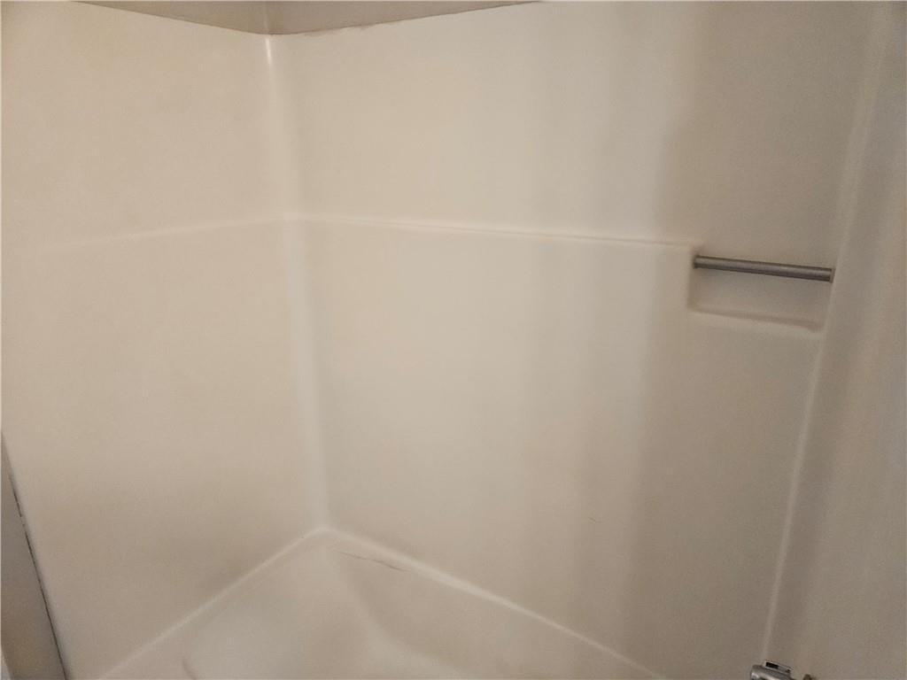 1935 Delaware Avenue, Unit 101 Pittsburgh, PA 15218 - Photo 18 of 20 a close up of a white marble wall