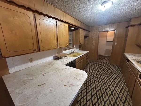 $99,900 | 1926 Ave H, Levelland, TX 79336