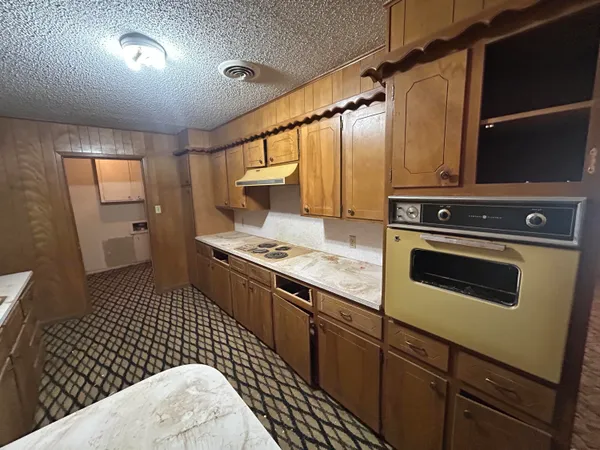 $99,900 | 1926 Ave H, Levelland, TX 79336