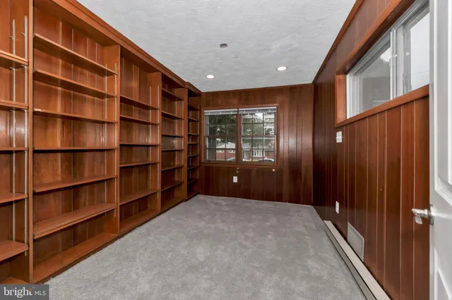 $669,000 | 10810 Wheeler Drive, Silver Spring, MD 20901