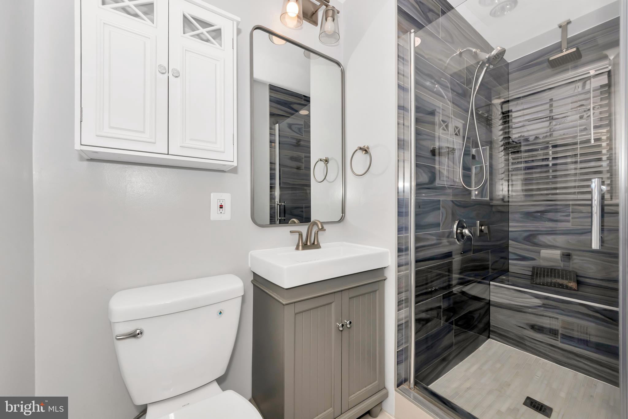 10810 Wheeler Drive Silver Spring, MD 20901 - Photo 23 of 43 Primary Bathroom