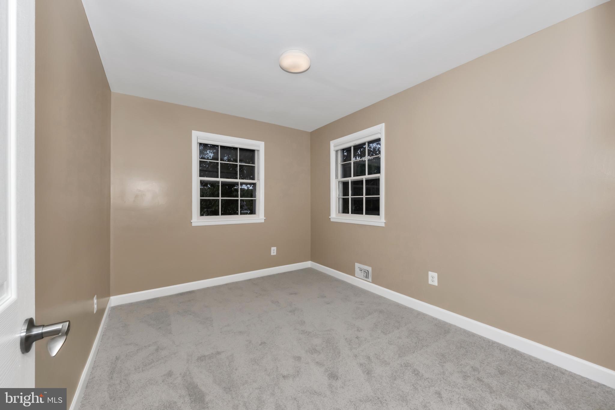 10810 Wheeler Drive Silver Spring, MD 20901 - Photo 27 of 43 Bedroom 3 on upper level