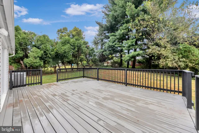 $669,000 | 10810 Wheeler Drive, Silver Spring, MD 20901