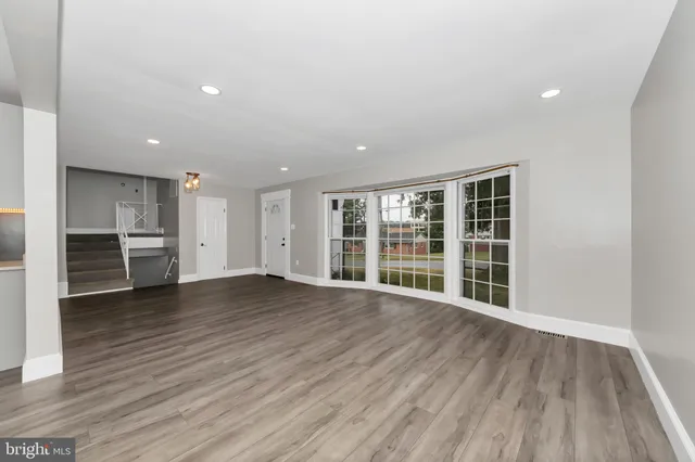 $669,000 | 10810 Wheeler Drive, Silver Spring, MD 20901