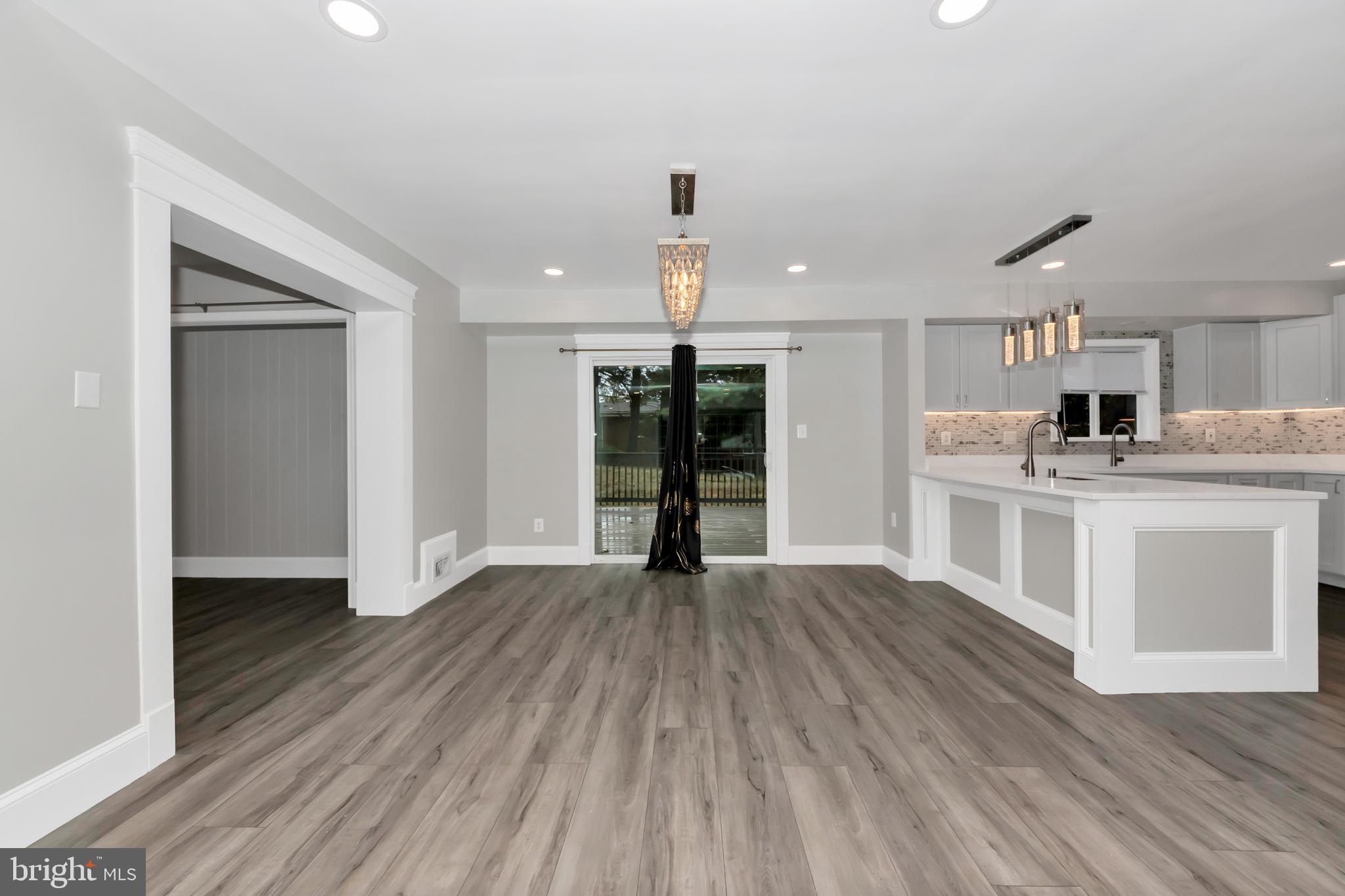 10810 Wheeler Drive Silver Spring, MD 20901 - Photo 10 of 43 Dining area