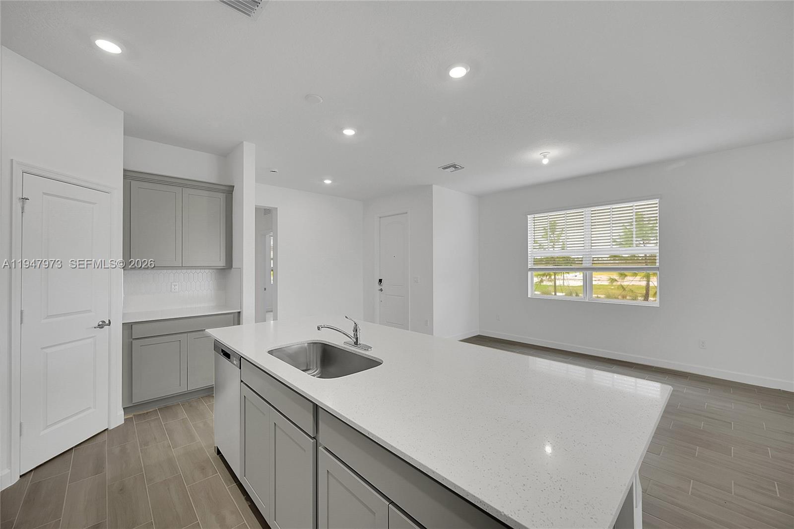 19457 Whispering Creek Road Loxahatchee, FL 33470 - Photo 4 of 15