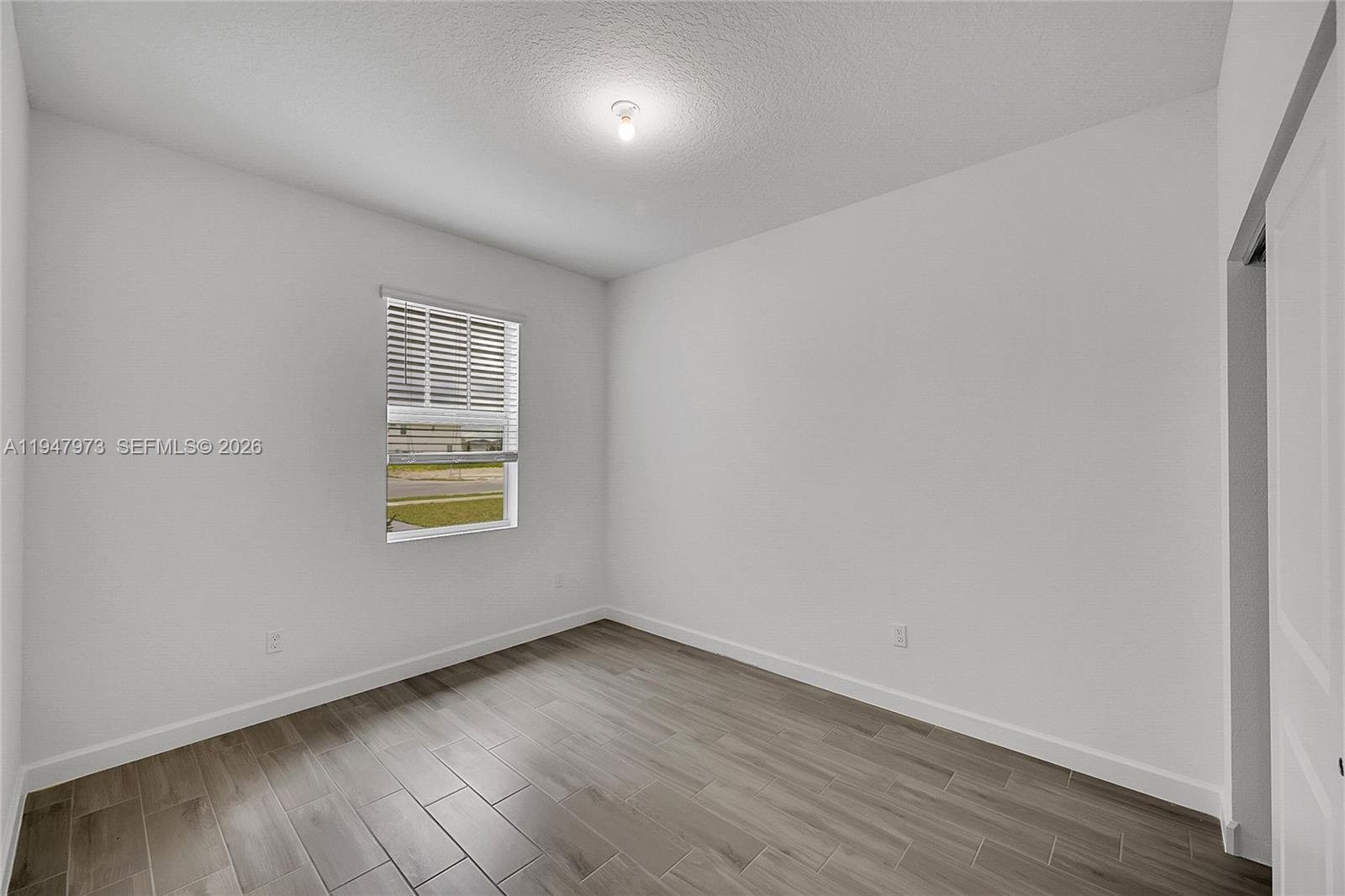 19457 Whispering Creek Road Loxahatchee, FL 33470 - Photo 10 of 15