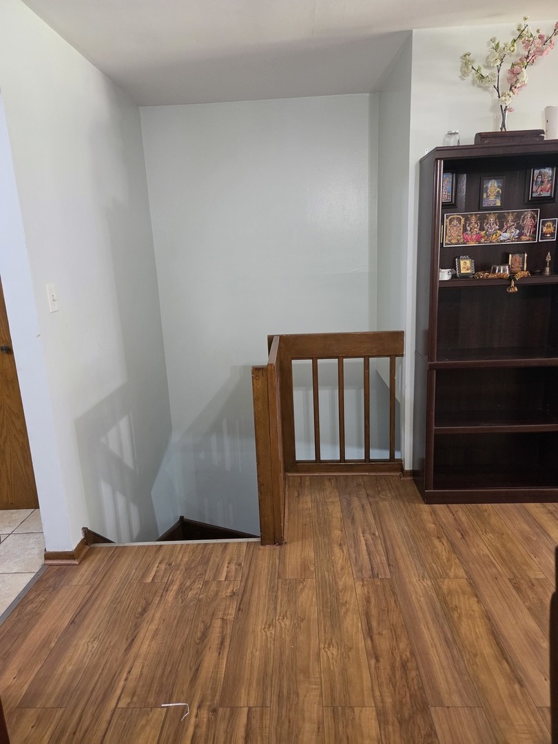 1907 West Golf Road, Unit 1B Mount Prospect, IL 60056 - Photo 17 of 23