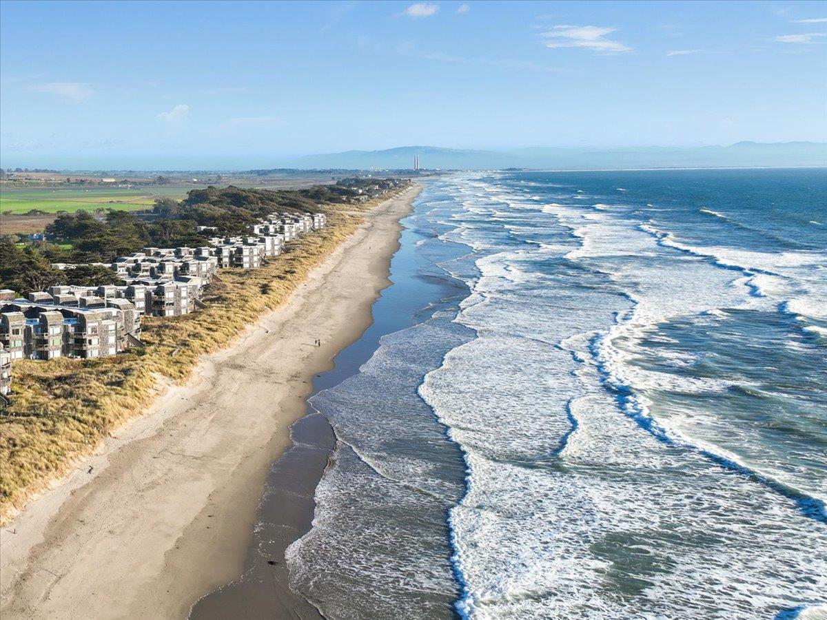 2100 Stone Ridge Drive Watsonville, CA 95076 - Photo 44 of 50