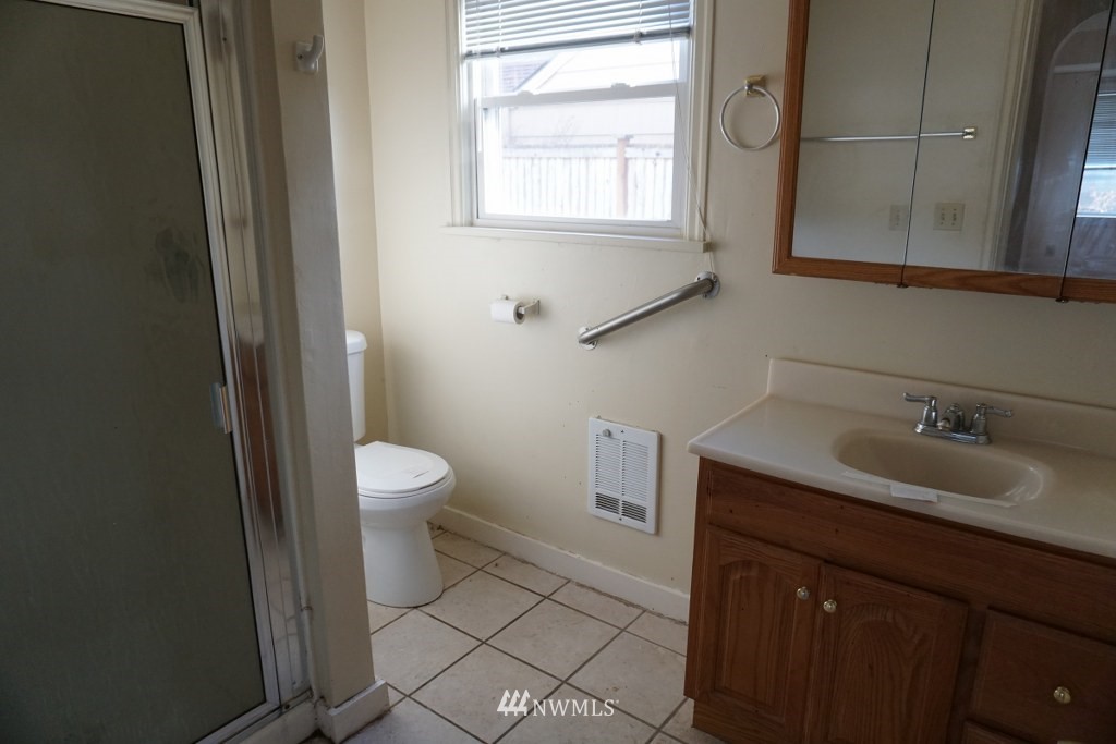 93 Southwest 7th Street Chehalis, WA 98532 - Photo 11 of 22 Gallery Image 11