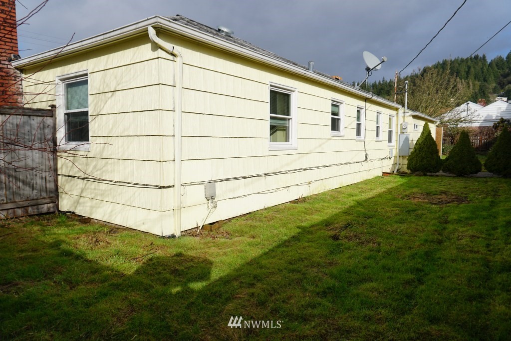 93 Southwest 7th Street Chehalis, WA 98532 - Photo 22 of 22 Gallery Image 22