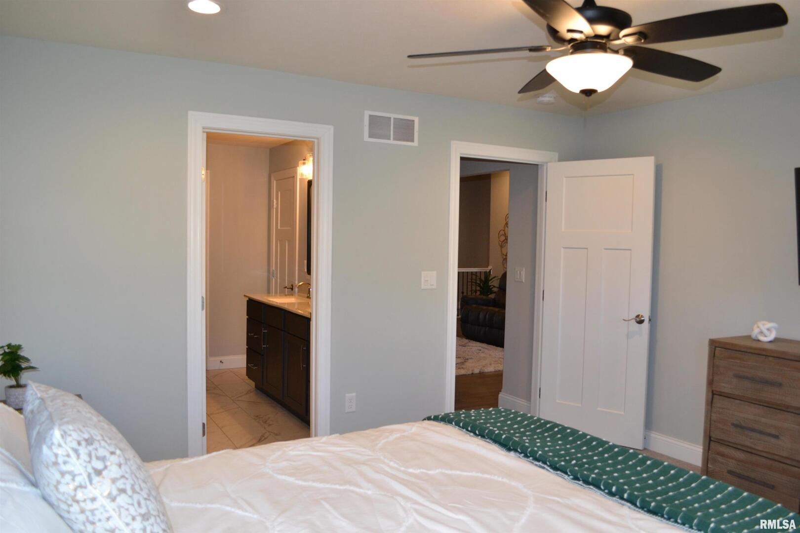 4605 Bellevue Drive Springfield, IL 62711 - Photo 15 of 27