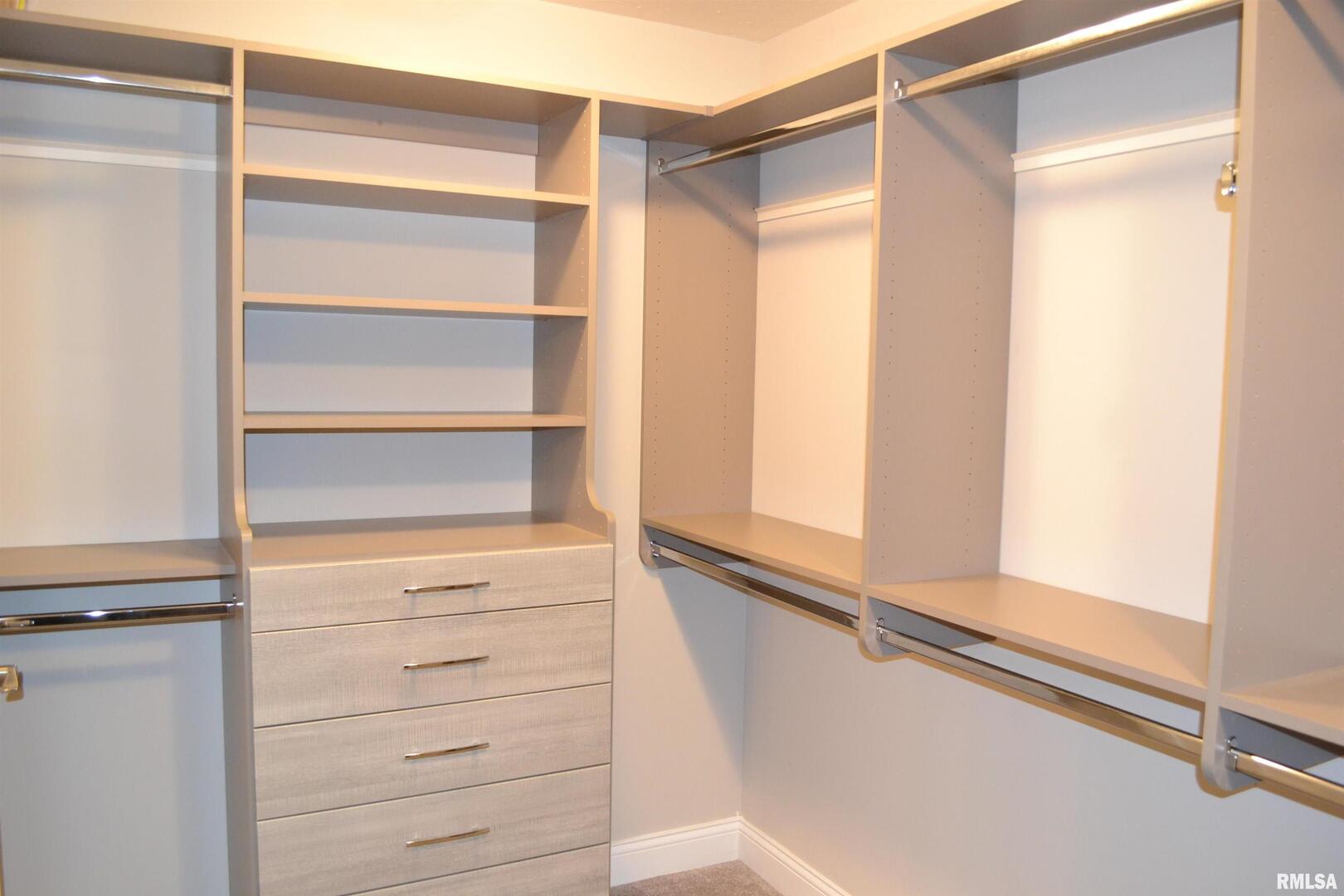 4605 Bellevue Drive Springfield, IL 62711 - Photo 17 of 27