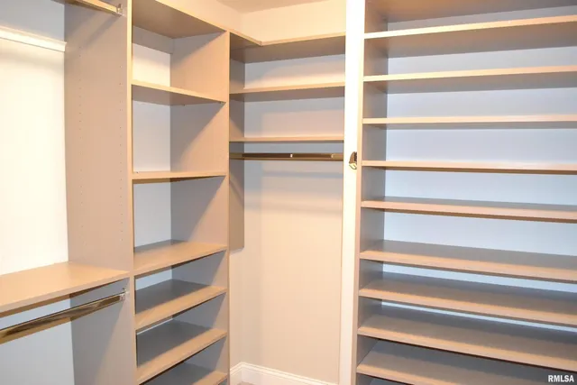 $429,900 | 4605 Bellevue Drive, Springfield, IL 62711