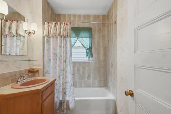$895,000 | 28-30 State Street, Milton, MA 02186