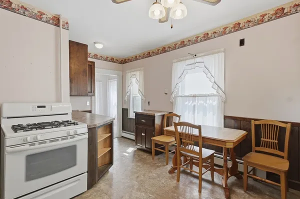 $895,000 | 28-30 State Street, Milton, MA 02186