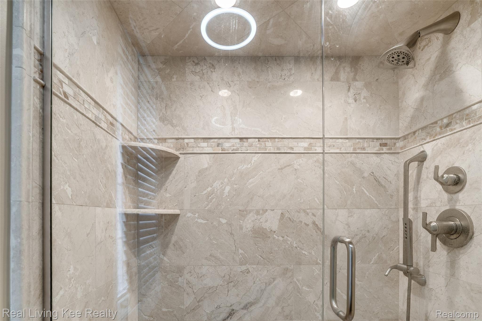 2675 Shorebrook Court Rochester, MI 48306 - Photo 65 of 98 Interiors (51 of 88).jpg