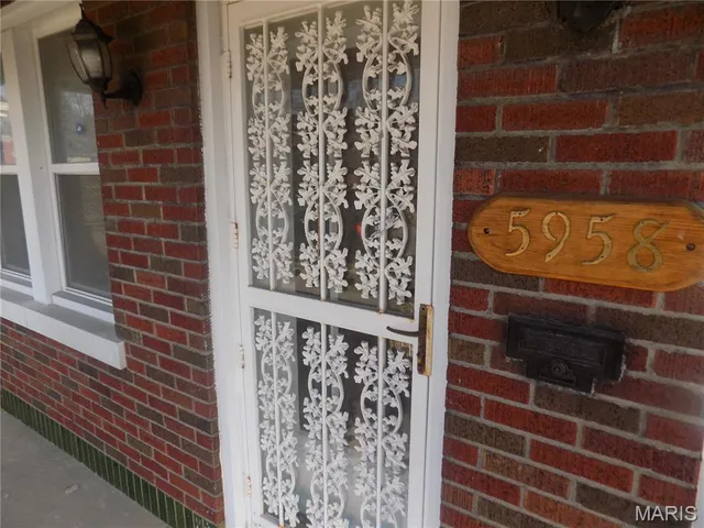 $93,000 | 5958 Park Lane, St. Louis, MO 63147