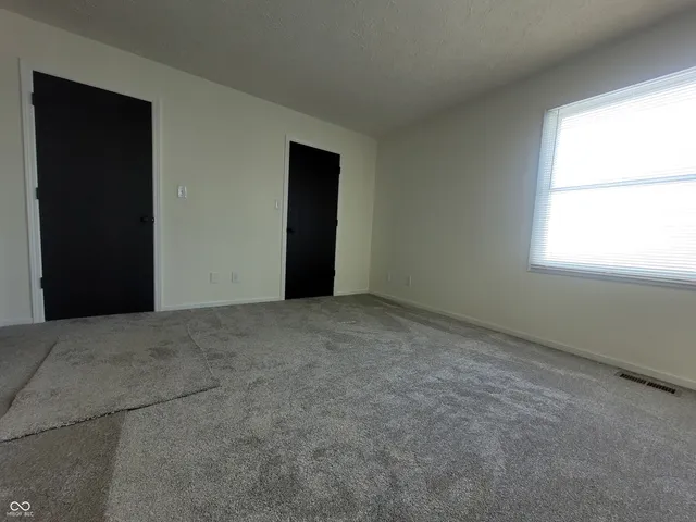 $227,500 | 632 North Englewood Drive, Crawfordsville, IN 47933