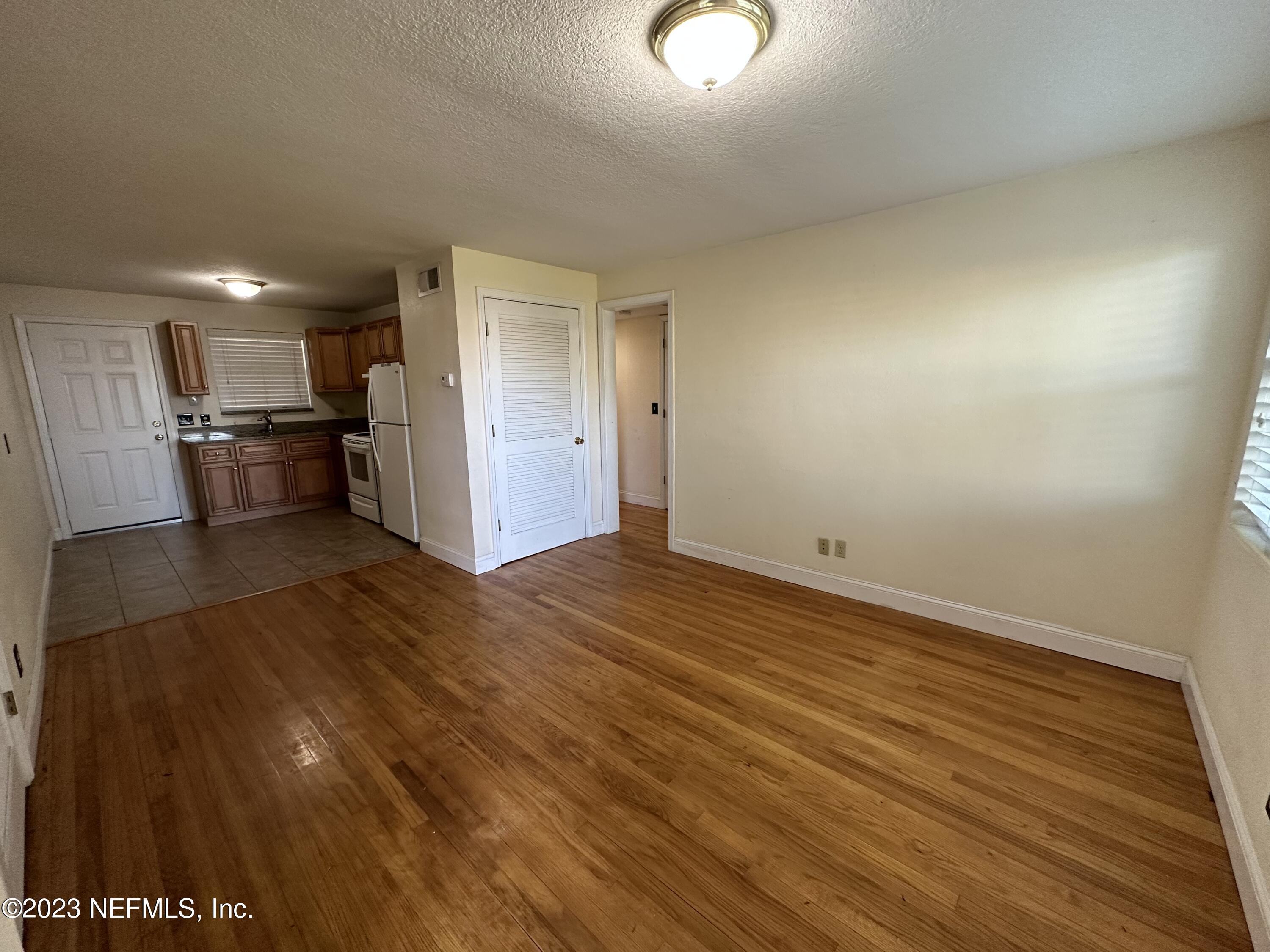 5148 Floral Bluff Road, Unit 2 Jacksonville, FL 32211 - Photo 5 of 20 IMG-2037