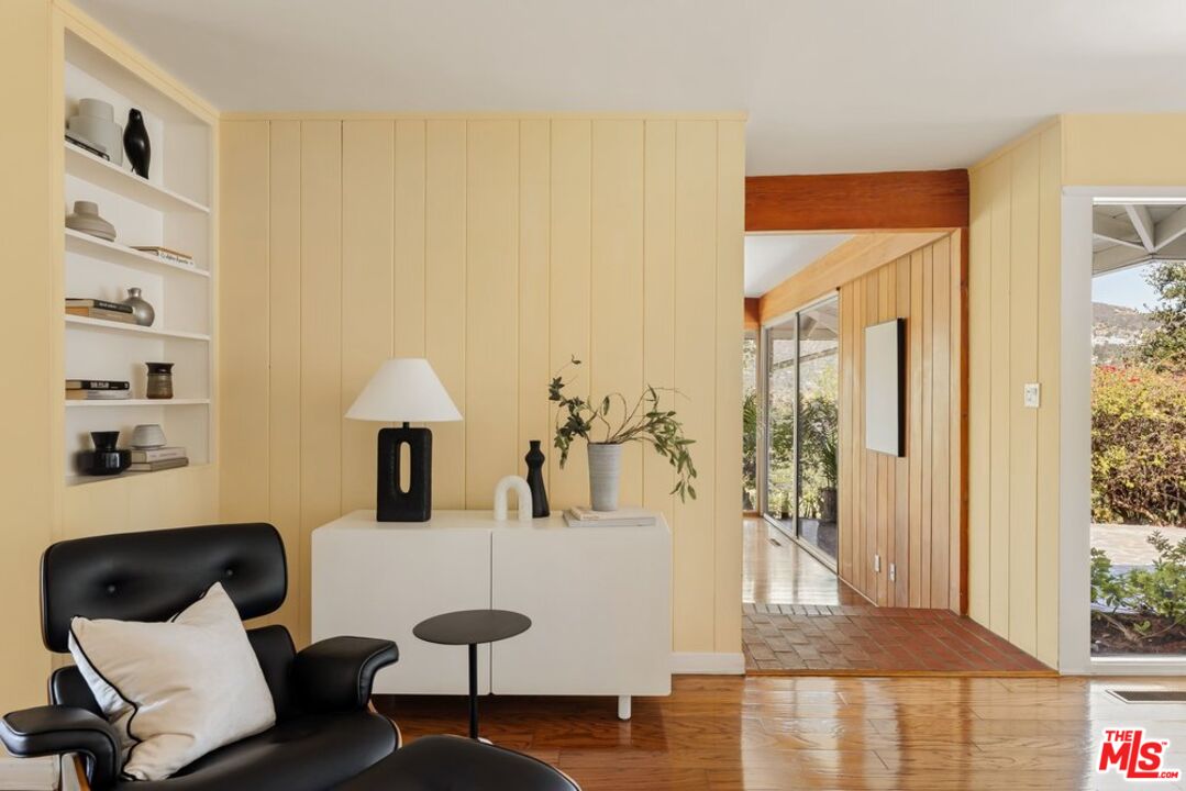 2940 Marcia Road Glendale, CA 91208 - Photo 8 of 65