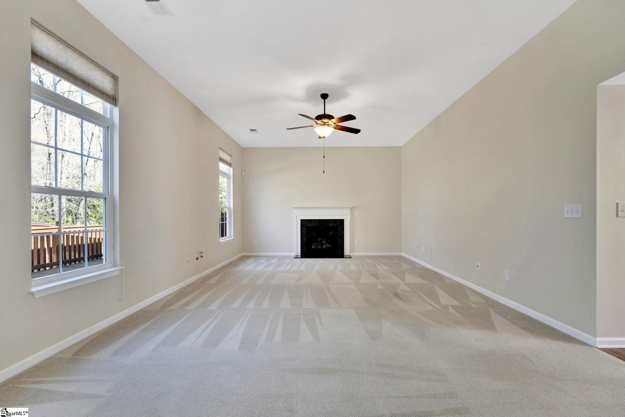 377 Amberleaf Way Simpsonville, SC 29681 - Photo 13 of 34 Gallery Image 13