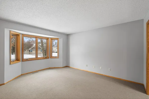 $529,900 | 102 Woodridge Lane, Circle Pines, MN 55014