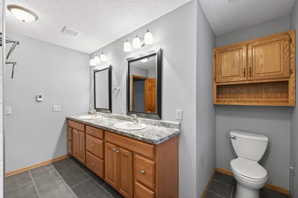 $529,900 | 102 Woodridge Lane, Circle Pines, MN 55014