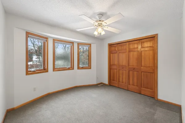 $529,900 | 102 Woodridge Lane, Circle Pines, MN 55014