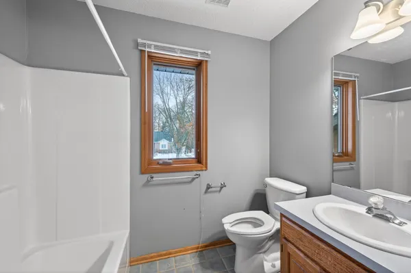 $529,900 | 102 Woodridge Lane, Circle Pines, MN 55014