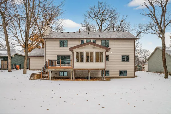$529,900 | 102 Woodridge Lane, Circle Pines, MN 55014