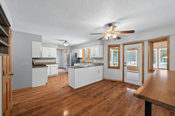 $529,900 | 102 Woodridge Lane, Circle Pines, MN 55014