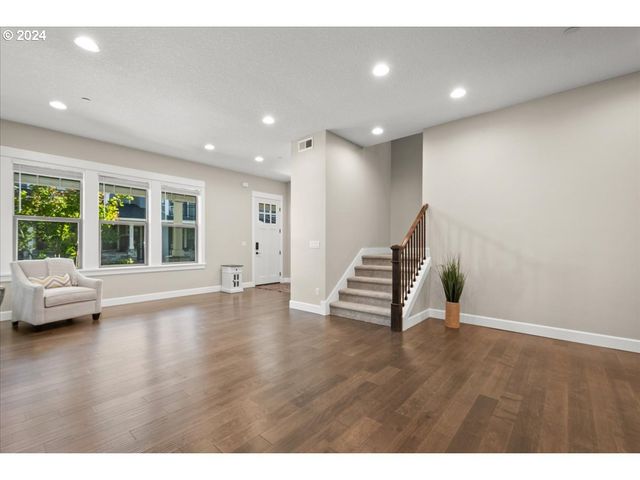 $710,000 | 4042 Northwest 76th Avenue, Camas, WA 98607