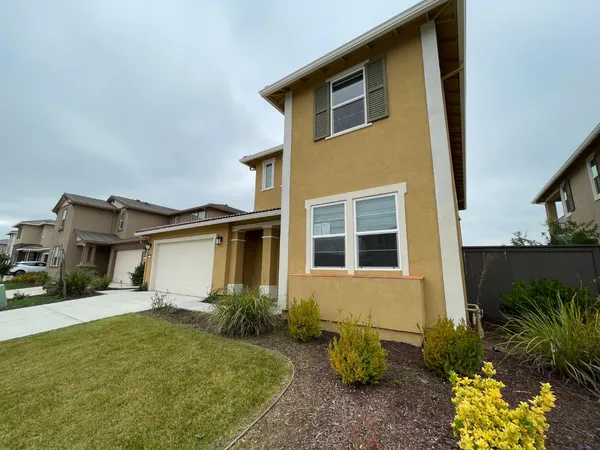 $679,900 | 5661 Waterstone Street, Sacramento, CA 95835