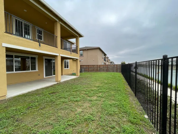 $679,900 | 5661 Waterstone Street, Sacramento, CA 95835