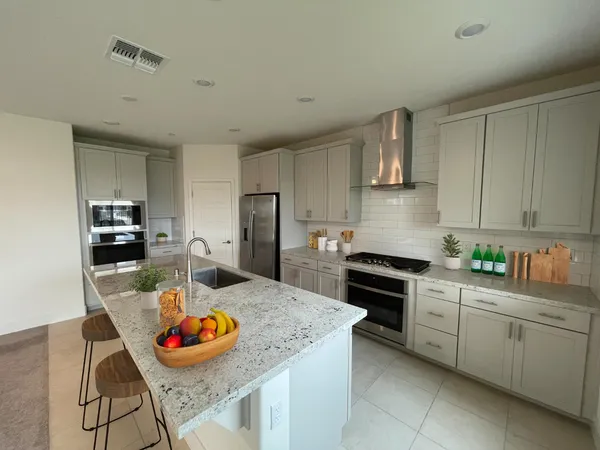 $679,900 | 5661 Waterstone Street, Sacramento, CA 95835