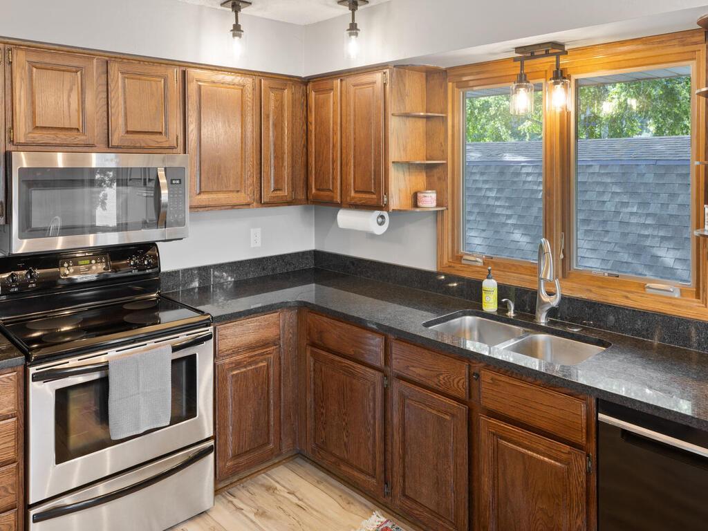 7169 Birchview Road Maple Grove, MN 55369 - Photo 29 of 51 Gallery Image 29