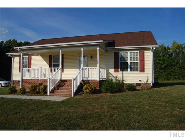 290 Renn Lane Henderson, NC 27537 - Photo 1 of 15 Great price on this move in ready home.