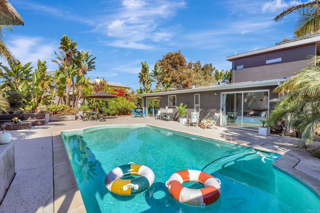 1004 Nardo Road Encinitas, CA 92024 - Photo 7 of 55