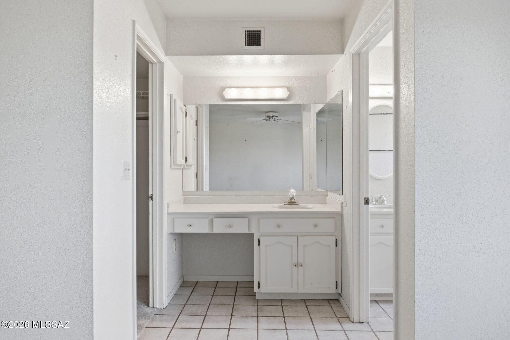 6090 East River Road Tucson, AZ 85750 - Photo 26 of 49
